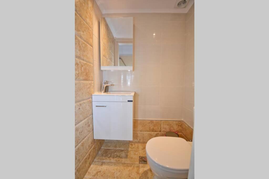 Potamos Deluxe White Apartment Bagian luar foto
